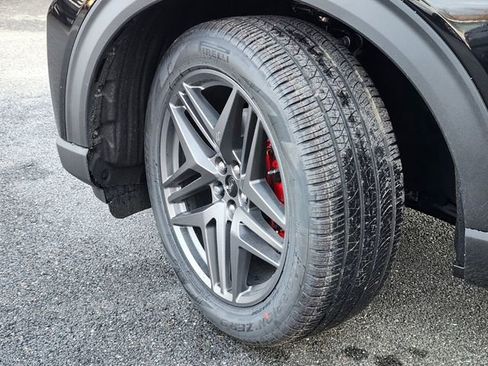 New 2026 Ford Explorer ST w/ Sun And Sound Package image 37