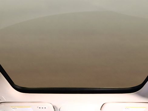 Used 2024 Ford Edge SEL w/ Convenience Package image 37