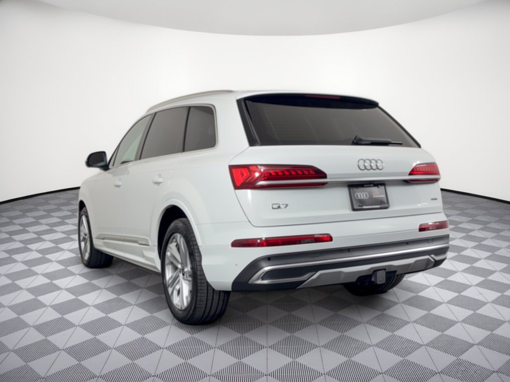 Used 2023 Audi Q7 2.0T Premium Plus w/ Premium Plus Package AWD/4WD image 3