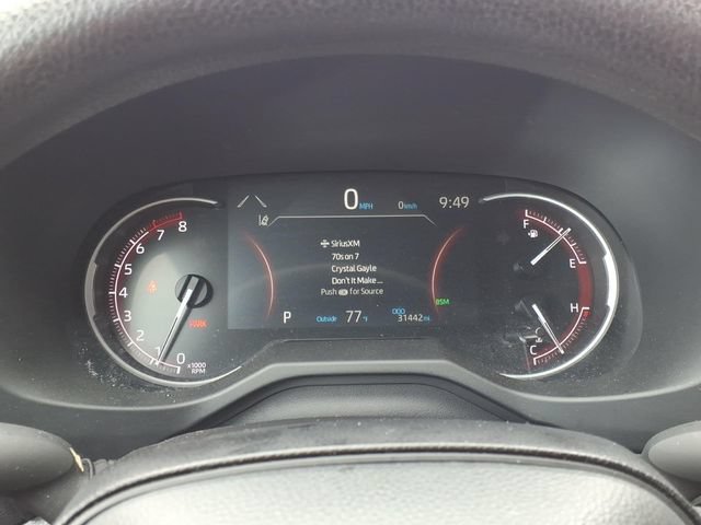 Used 2025 Toyota RAV4 XLE AWD/4WD image 8