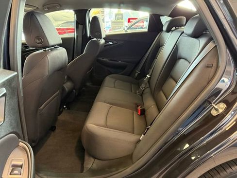 Used 2022 Chevrolet Malibu RS image 21