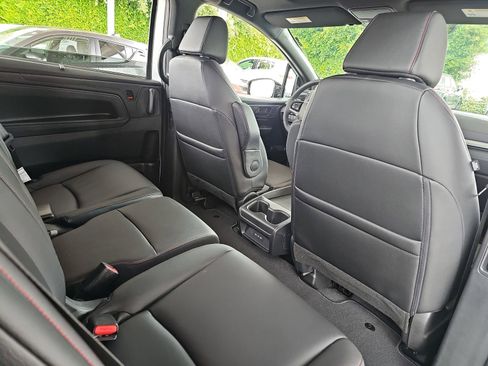 New 2026 Honda Odyssey Sport-L image 11