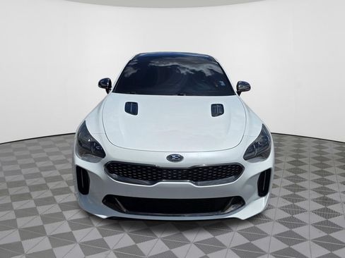 Used 2019 Kia Stinger GT2 RWD image 3