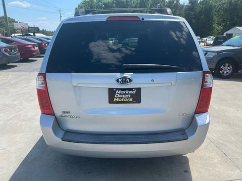 Used 2008 Kia Sedona LX FWD image 6