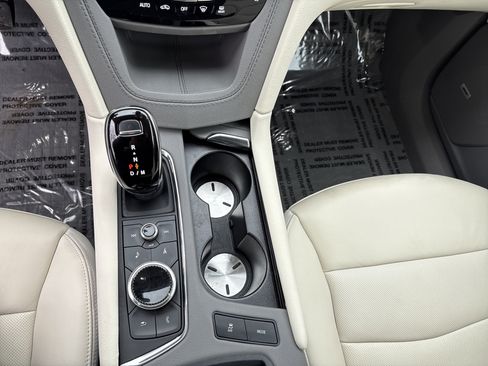 Certified 2024 Cadillac XT6 Premium Luxury w/ LPO, Floor Liner Package image 21