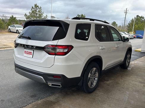 New 2026 Honda Pilot EX-L image 5