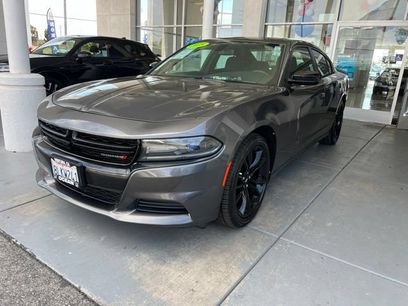 Used 2018 Dodge Charger SXT w/ Blacktop Package