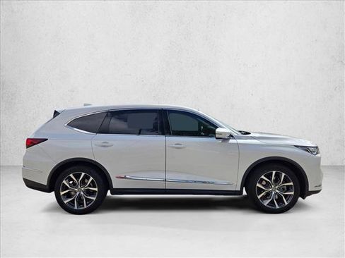 Used 2023 Acura MDX SH-AWD w/ Technology Package image 4