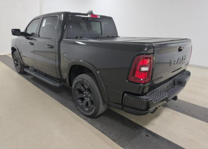 Used 2025 RAM 1500 Big Horn AWD/4WD image 7