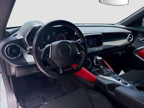 Used 2023 Chevrolet Camaro SS RWD image 7