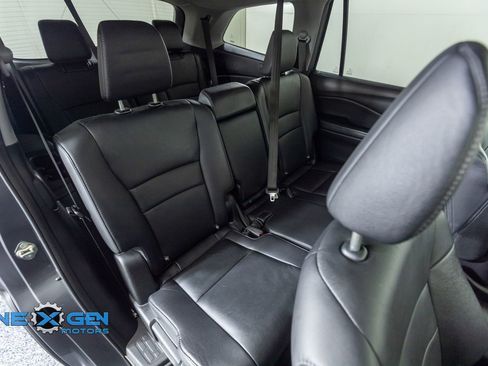 Used 2018 Honda Pilot EX-L image 35