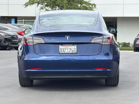 Used 2021 Tesla Model 3 Standard Range Plus RWD image 8