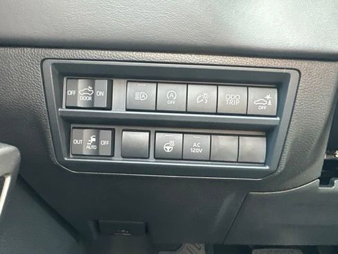 New 2026 Toyota Tundra Platinum AWD/4WD image 13