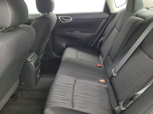 Used 2019 Nissan Sentra SV FWD image 18