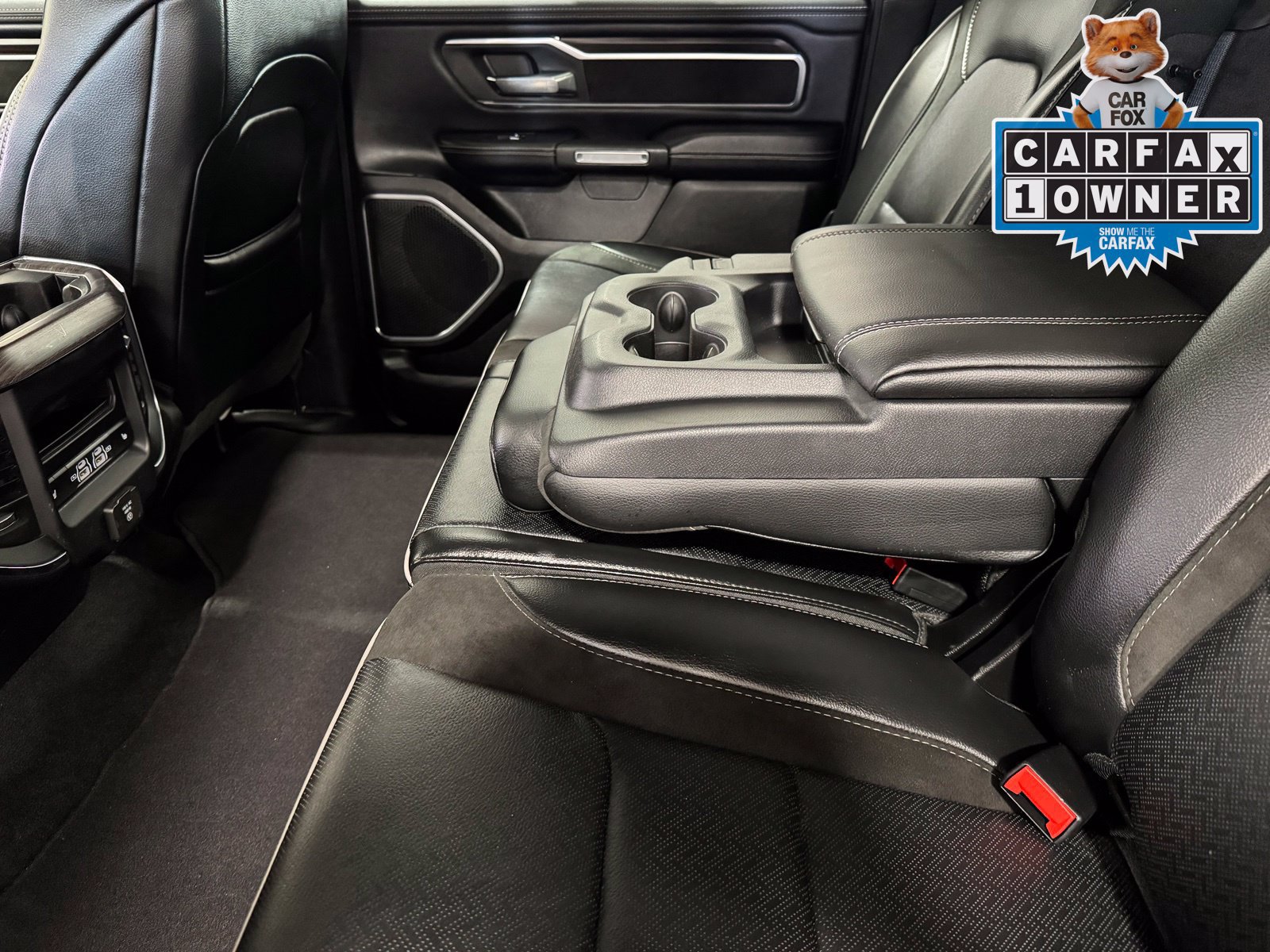 Used 2025 RAM 1500 Laramie AWD/4WD image 39