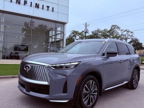 Certified 2026 INFINITI QX60 Luxe w/ Family Package AWD/4WD image 1