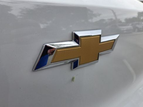 Used 2025 Chevrolet TrailBlazer LT AWD/4WD image 18
