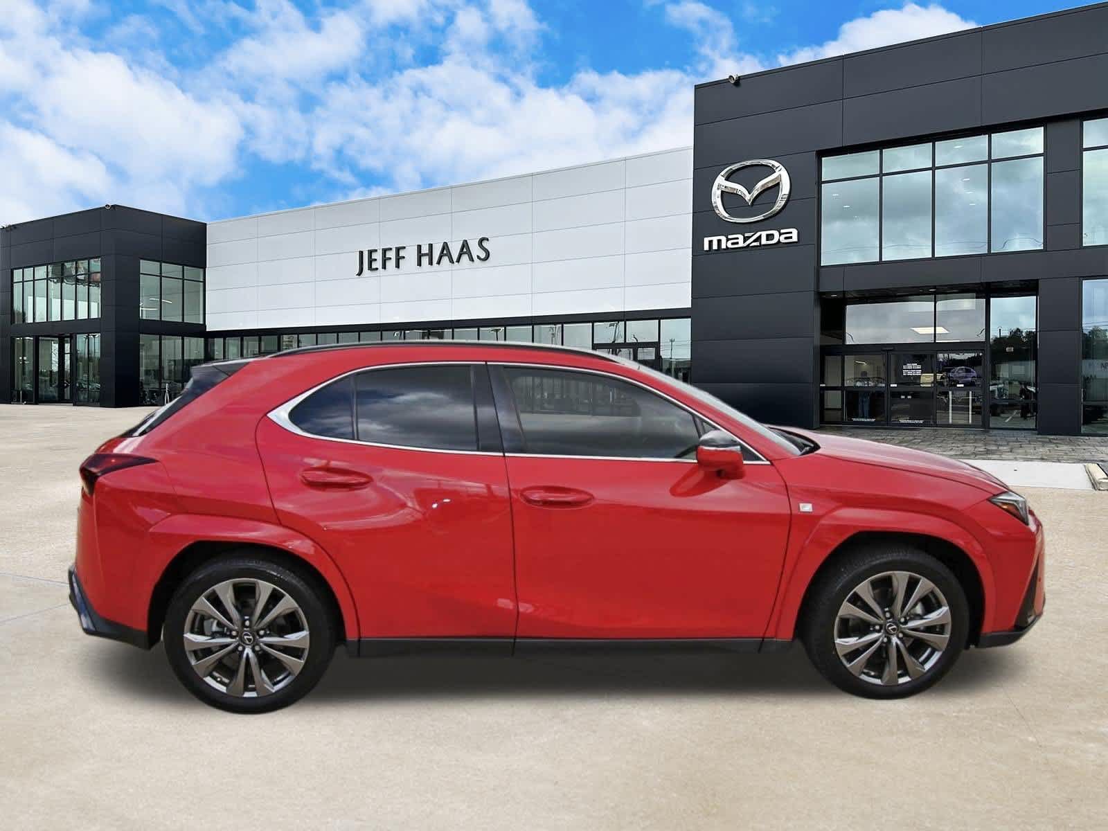 Used 2024 Lexus UX 250h F Sport FWD image 5
