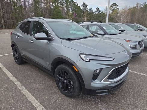 Used 2024 Buick Encore GX Sport Touring w/ Comfort Package image 1