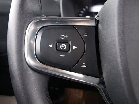 Certified 2023 Volvo C40 Recharge Core w/ Protection Package Premier AWD/4WD image 16