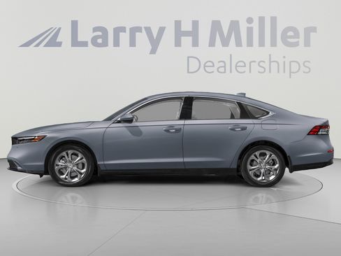 Used 2025 Honda Accord EX-L image 4