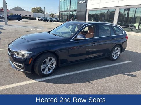 Used 2017 BMW 330i xDrive Wagon image 3