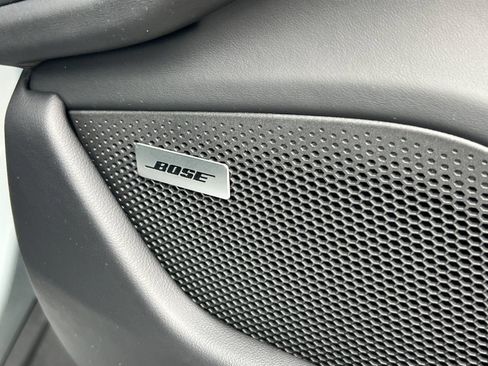 Certified 2025 Porsche Taycan Turbo image 21