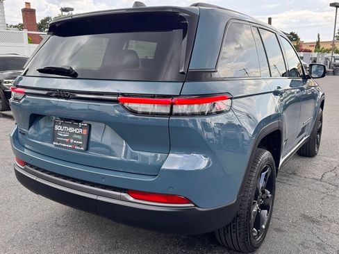 New 2026 Jeep Grand Cherokee Limited w/ Limited Altitude Package AWD/4WD image 7
