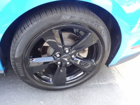 Used 2022 Ford Mustang Coupe w/ Equipment Group 101A RWD image 17