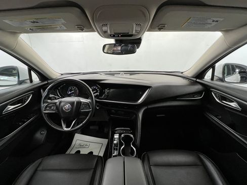 Used 2023 Buick Envision Essence image 9