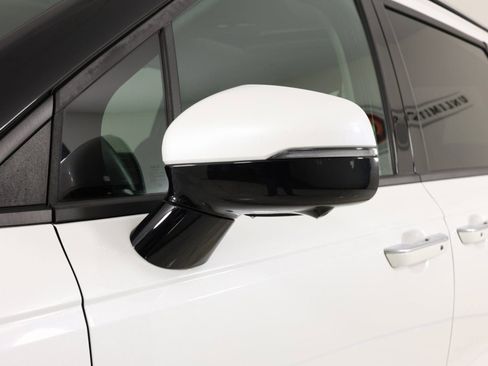 Used 2024 Kia Carnival SX Prestige image 50