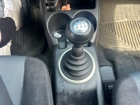 Used 2008 Honda Fit Sport image 18
