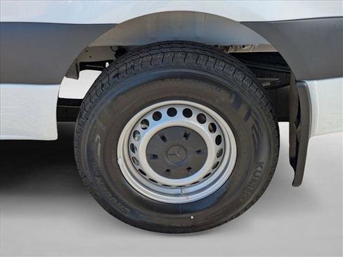 New 2026 Mercedes-Benz Sprinter 2500 image 10