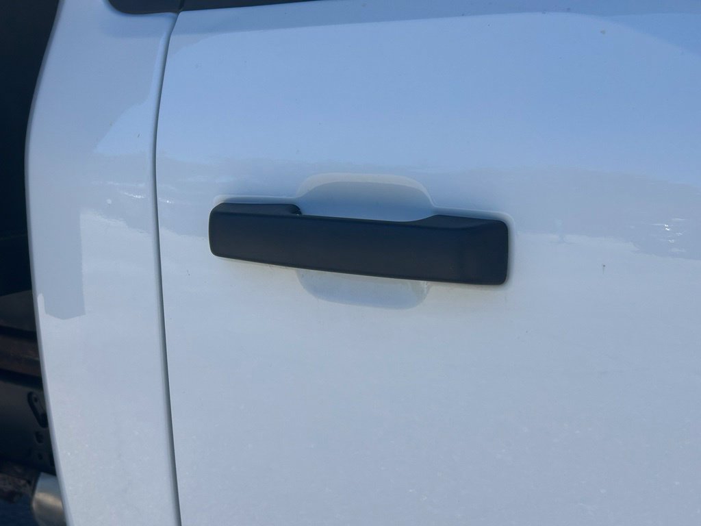 Certified 2024 Ford F550 2WD Regular Cab Super Duty image 18