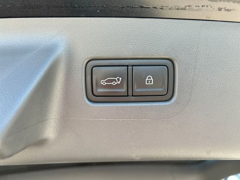 Used 2025 Hyundai Santa Fe Calligraphy AWD/4WD image 32