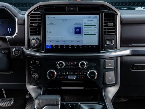 Used 2025 Ford F150 Platinum AWD/4WD image 24