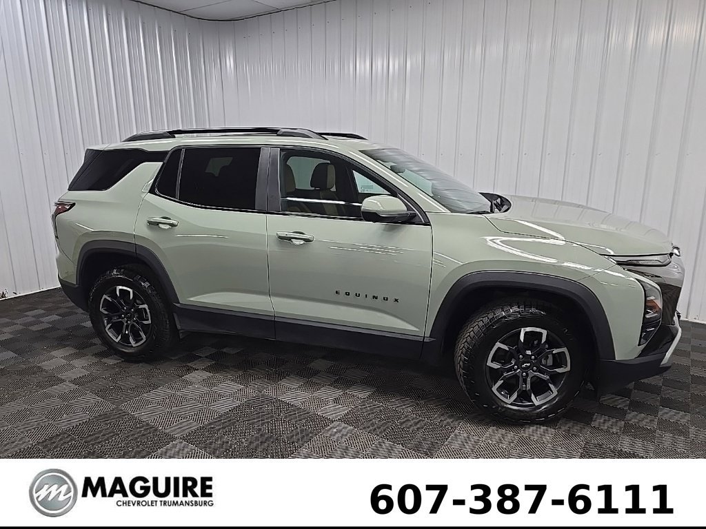 Used 2025 Chevrolet Equinox ACTIV w/ Safety and Technology Package AWD/4WD image 1