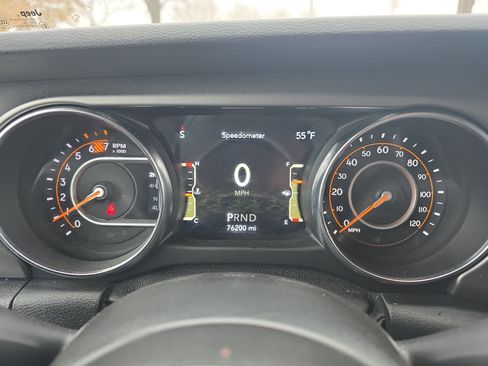 Used 2021 Jeep Wrangler Unlimited Sport image 19