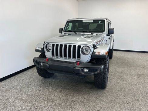Used 2023 Jeep Wrangler Unlimited Rubicon image 3