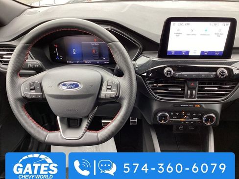 Used 2024 Ford Escape ST-Line image 17