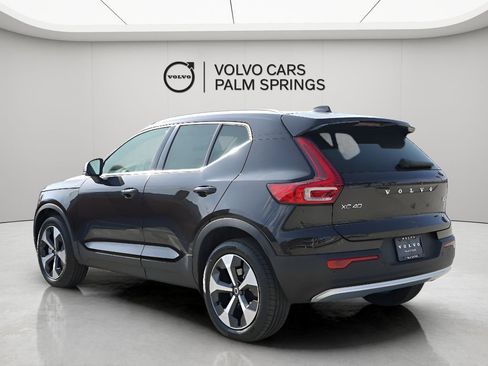 New 2025 Volvo XC40 B5 Core w/ Protection Package Premier image 6