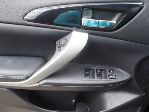 Used 2023 Mitsubishi Eclipse Cross SE image 17