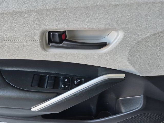 Used 2026 Toyota Corolla Cross L FWD image 18
