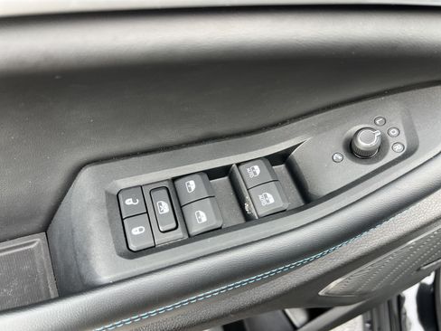 Used 2025 Jeep Grand Cherokee Trailhawk w/ Advanced Protech Group II AWD/4WD image 19