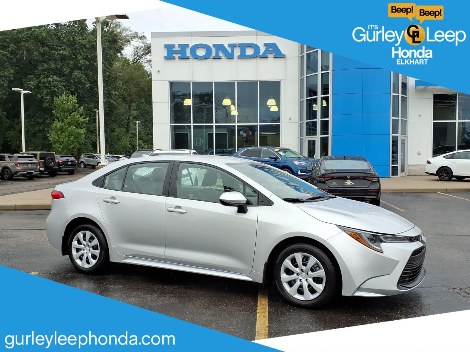 Used 2024 Toyota Corolla LE FWD image 1
