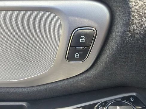 Used 2025 Ford Expedition Max Active AWD/4WD image 32