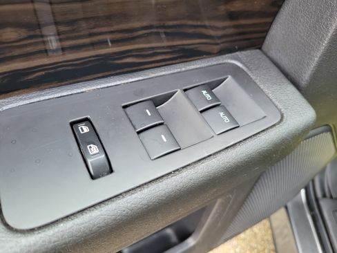 Used 2019 Ford Flex SEL image 20