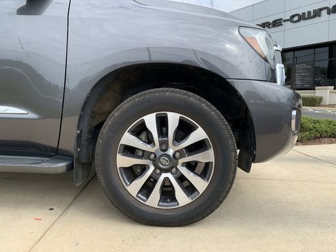 Used 2020 Toyota Sequoia Limited w/ Safety & Convenience Package image 13