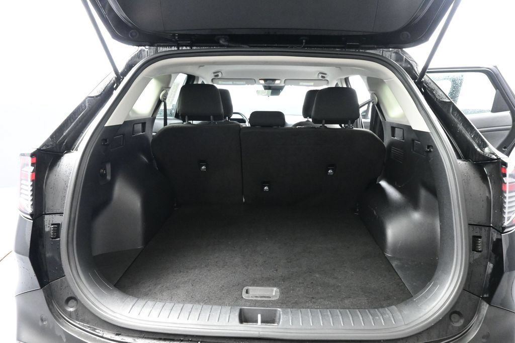 Used 2026 Kia Sportage LX FWD image 23