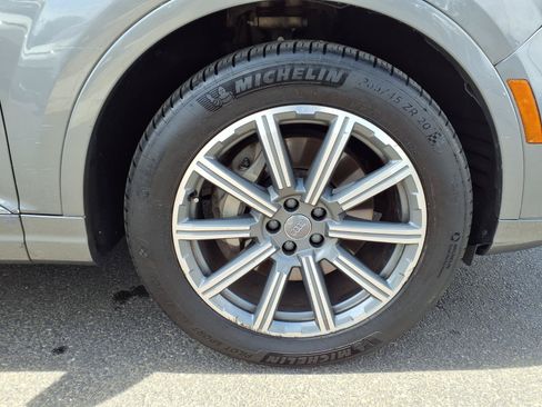 Used 2018 Audi Q7 2.0T Premium Plus w/ Premium Plus Package AWD/4WD image 9